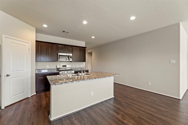 property at 1827 Brady Shores Dr