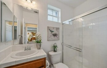 4503 Sweet Water St in Antioch, CA - Foto de edificio - Building Photo