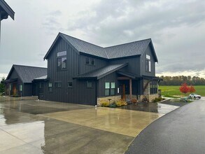 1570 Farmview Terrace-Unit -Farmview Terrace House in Lynden, WA - Building Photo - Building Photo