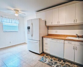 2700 Fiore Way in Delray Beach, FL - Building Photo - Building Photo