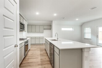 4923 Bellhurst Dr in McKinney, TX - Building Photo - Building Photo