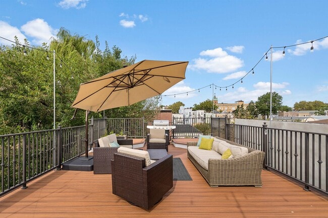property at 305 New York Ave