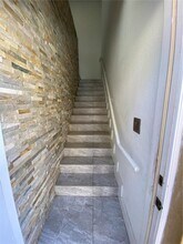 8100 W 28th Ct in Hialeah, FL - Building Photo - Building Photo