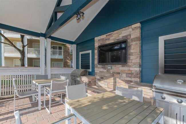 property at 19100 Glenwest Dr