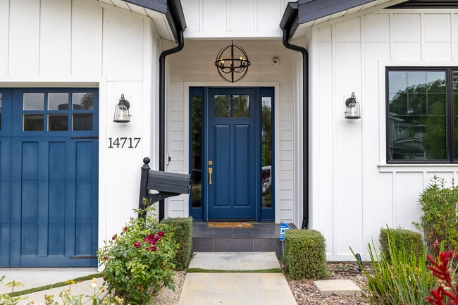 14717 Otsego St in Sherman Oaks, CA - Building Photo - Building Photo