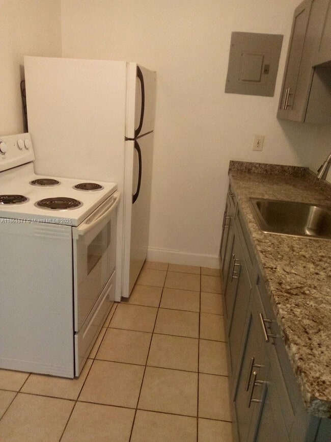 419 N D St in Lake Worth Beach, FL - Building Photo - Building Photo