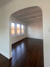 7955 S Elizabeth St in Chicago, IL - Foto de edificio - Building Photo