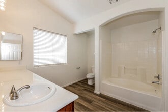 6734 Bravura Ct in Las Vegas, NV - Building Photo - Building Photo