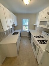 258 2nd St, Unit Second Floor in South Amboy, NJ - Building Photo - Building Photo