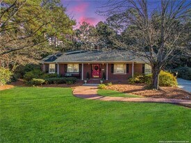 2616 Westchester Dr in Fayetteville, NC - Building Photo
