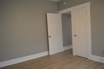 303 Vincent St in Houston, TX - Building Photo - Building Photo