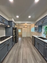8356 Vanalden in Los Angeles, CA - Building Photo - Building Photo