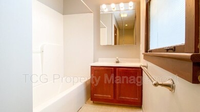 1125 Paul St in Ottawa, IL - Building Photo - Building Photo