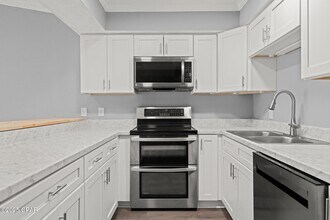 5102 Hickory St in Panama City, FL - Building Photo - Building Photo