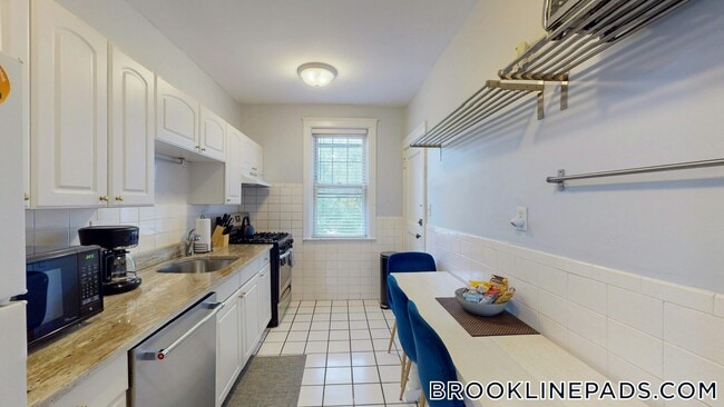 property at 169 Kent St