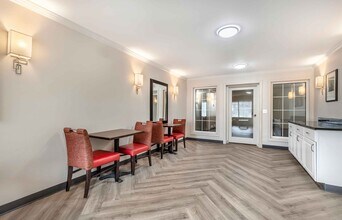 Furnished Studio-Washington, DC - Alexandr in Alexandria, VA - Building Photo - Building Photo