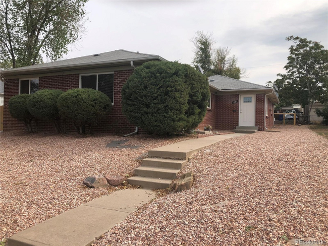 1772 Chester St in Aurora, CO - Foto de edificio - Building Photo