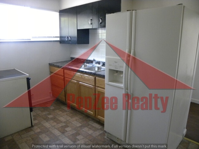 2310 Wayne Ave, Unit A in Dayton, OH - Building Photo - Building Photo