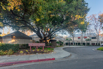 Los Gatos Commons in Los Gatos, CA - Foto de edificio - Building Photo