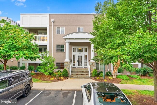 property at 4177 S Four Mile Run Dr