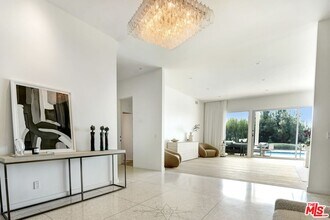 10834 Savona Rd in Los Angeles, CA - Building Photo - Building Photo
