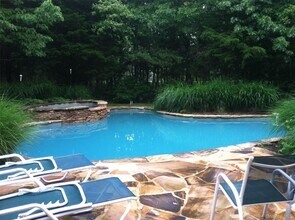 110 Greenleaf Ln in Sagaponack, NY - Building Photo - Building Photo