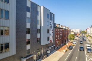 4046-48 Chestnut St in Philadelphia, PA - Building Photo