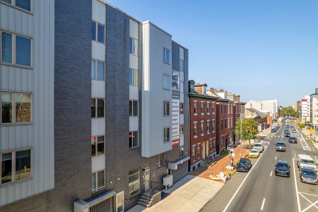 4046-48 Chestnut St in Philadelphia, PA - Building Photo