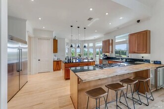 150 Old Vine Ln in Windsor, CA - Building Photo - Building Photo