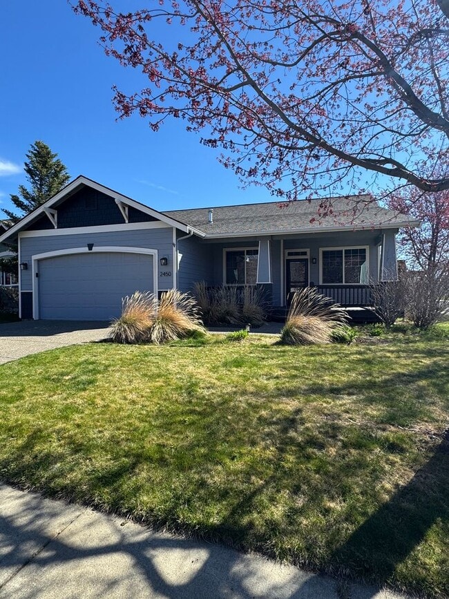 2450 Wheaton Ct in Ellensburg, WA - Building Photo - Building Photo