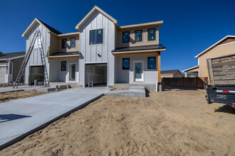 3084 Quivera River Rd in Casper, WY - Building Photo - Building Photo