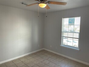 909 University Blvd in Galveston, TX - Building Photo - Building Photo