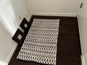 10047 Westpark Dr in Houston, TX - Foto de edificio - Building Photo