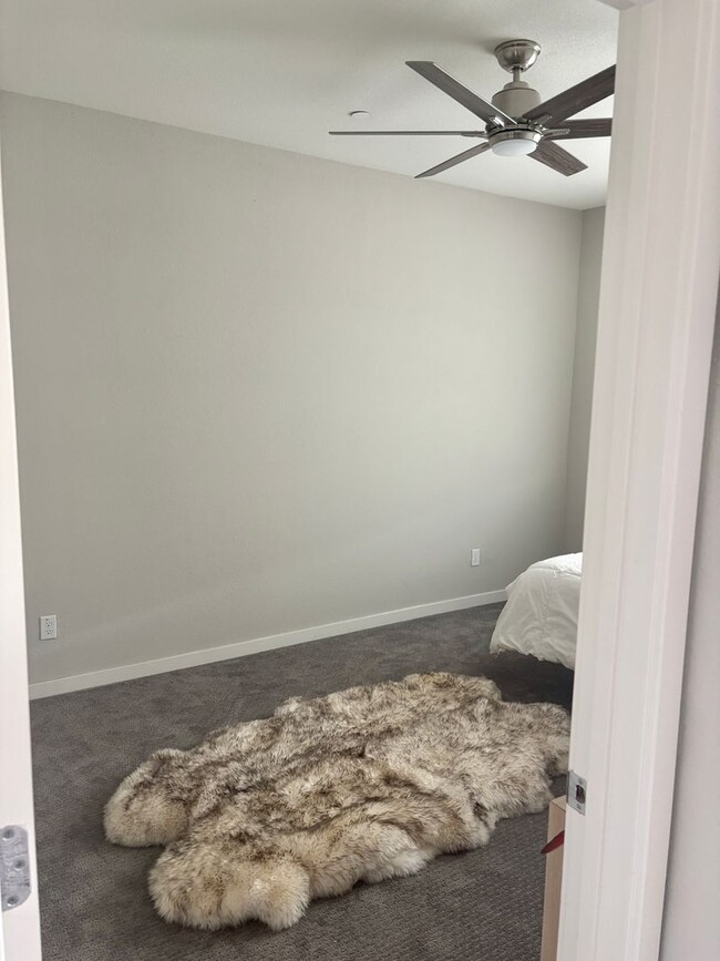 property at 3708 E Commerce Way