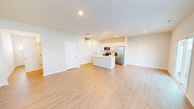 6358 Ripken St in Columbus, OH - Building Photo - Building Photo