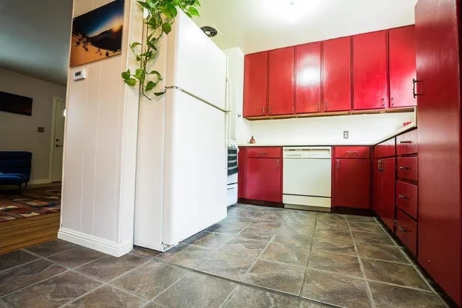 1266 Wesley Dr in Reno, NV - Building Photo - Building Photo