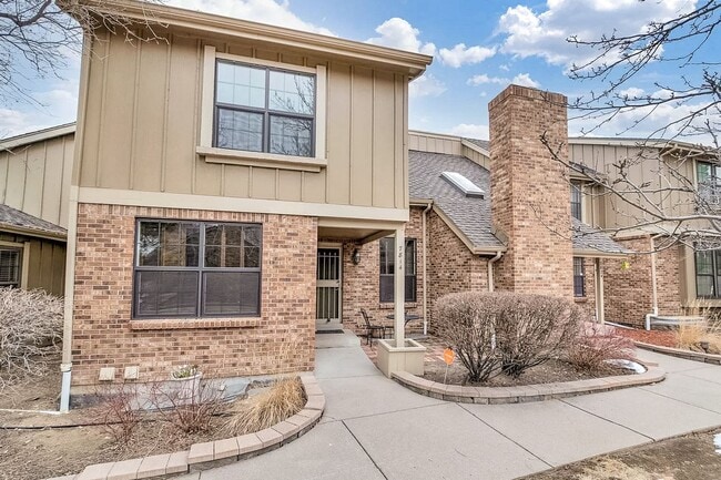 property at 7814 E Phillips Cir