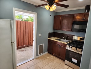 717 S Pine St in Escondido, CA - Building Photo - Building Photo