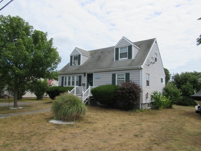 property at 8 Bay Dr