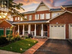 14 Forest Valley Rd in Markham, ON - Building Photo