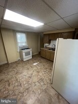 114 S Arch St in Mechanicsburg, PA - Building Photo