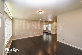 5521 Coppedge Ave in Jacksonville, FL - Foto de edificio - Building Photo
