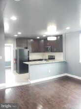 5329 Woodland Ave in Philadelphia, PA - Building Photo - Building Photo