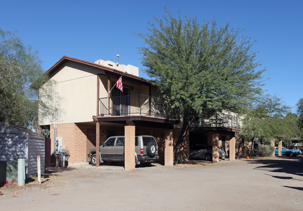 3407 E Presidio Rd in Tucson, AZ - Foto de edificio