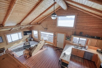 5406 Henrys Lake Rd in Island Park, ID - Building Photo - Building Photo