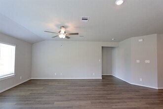 1530 Waggoner Rnch Ct in Conroe, TX - Foto de edificio - Building Photo