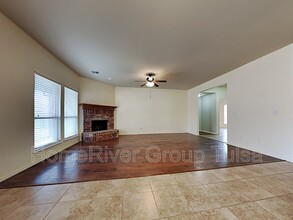8421 N 76th E Ave in Owasso, OK - Building Photo - Building Photo