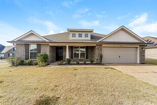 3441 Sabra Ln in Southaven, MS - Building Photo