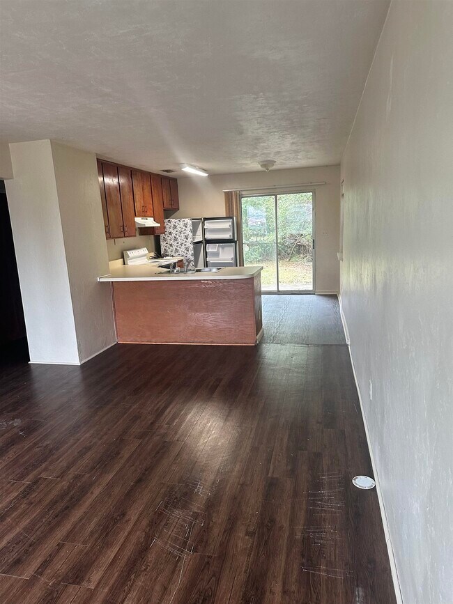 2651 Chateau Ln in Tallahassee, FL - Building Photo - Building Photo