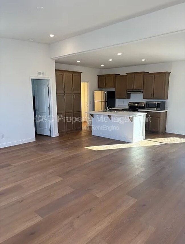 759 W Chase Ave in El Cajon, CA - Building Photo - Building Photo